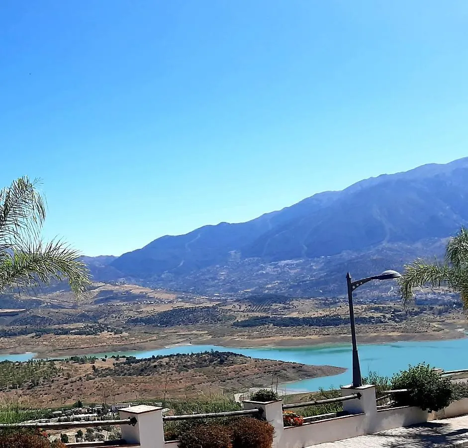 Villa Vistas Al Lago With Private Pool Vinuela