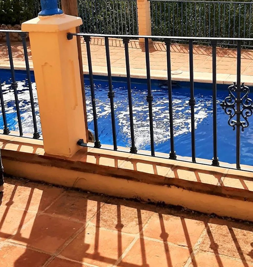 Villa Vistas Al Lago With Private Pool Vinuela Chalet
