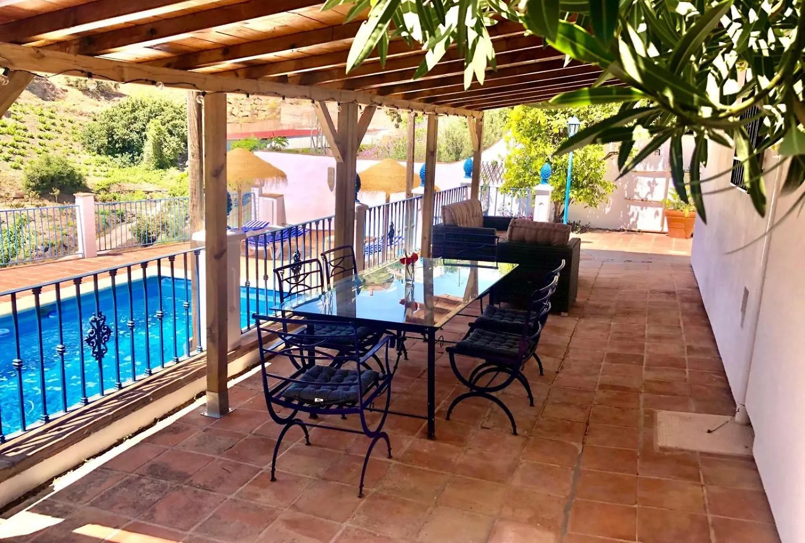 Villa Vistas Al Lago With Private Pool Vinuela