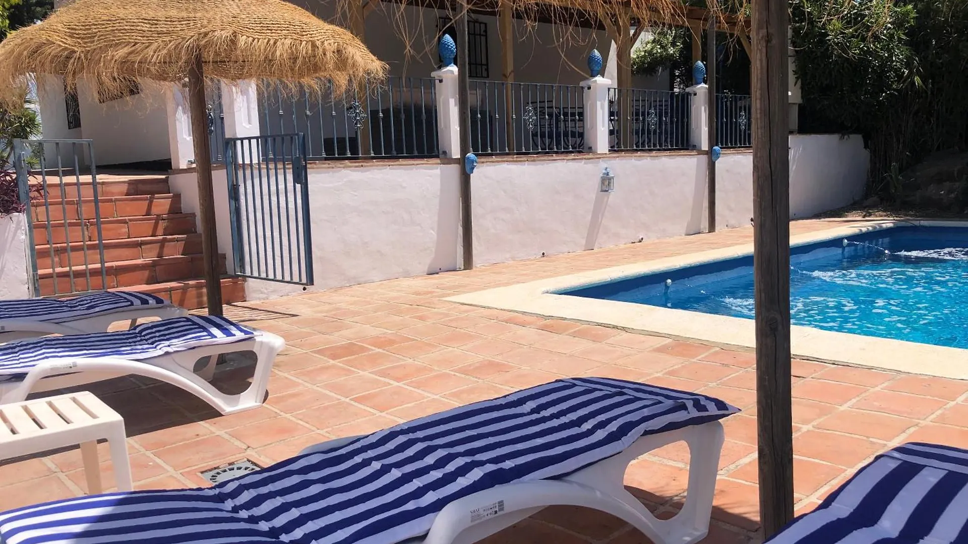 Villa Vistas Al Lago With Private Pool Vinuela 0*,