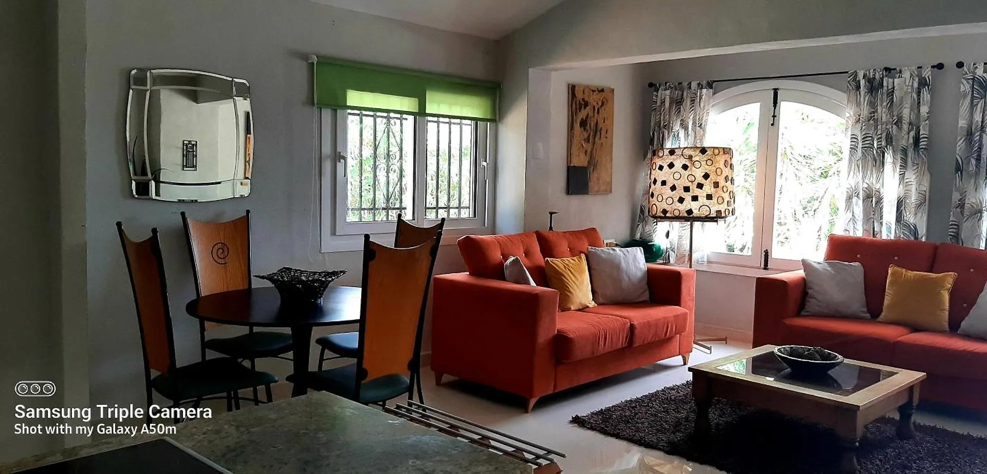 Villa Vistas Al Lago With Private Pool 비뉴엘라
