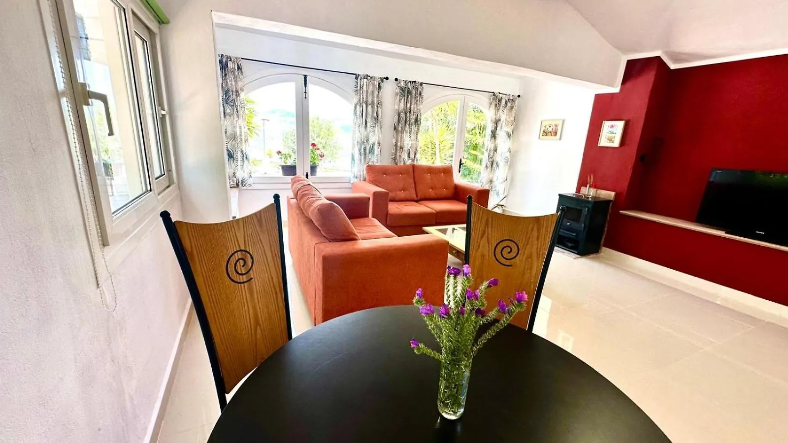 샬레 Villa Vistas Al Lago With Private Pool 비뉴엘라 스페인